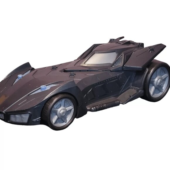 Mattel Batman Mission Batmobile 2018 DC Comics Car Vehicle with Batman - Picture 5 of 14